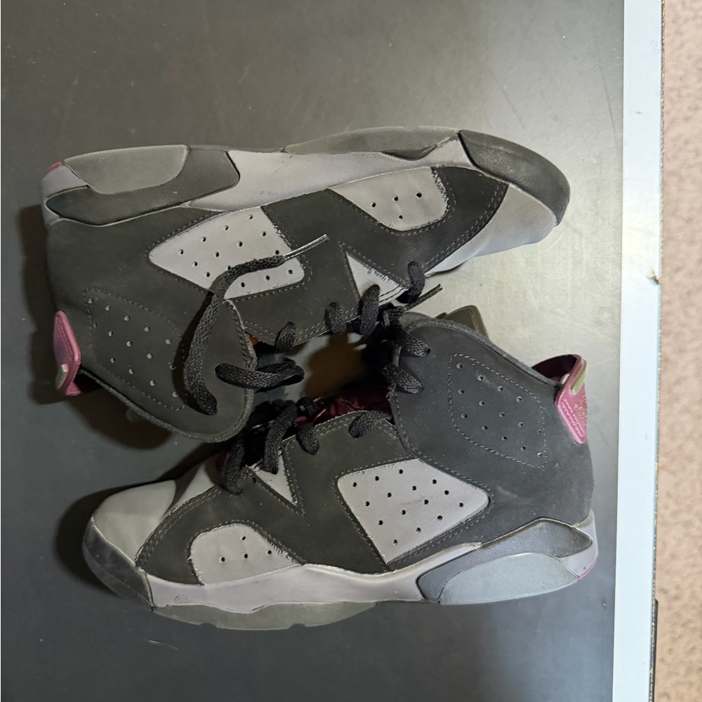 Jordan Kids Black and Pink Sneakers